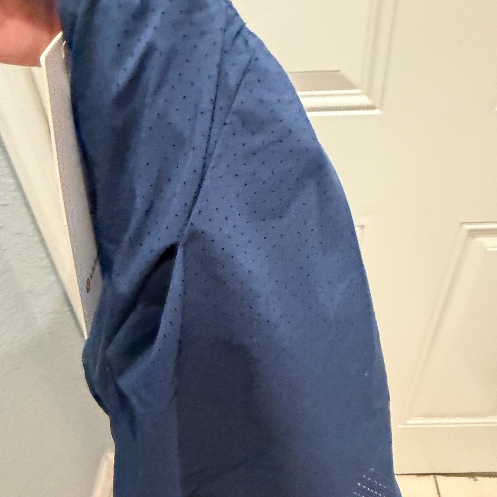 Lululemon Perforated Narrow
Waistband Tennis Skirt - Picture 7 of 7